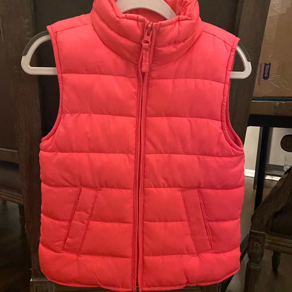 Girls Puffer Vest (children’s place)